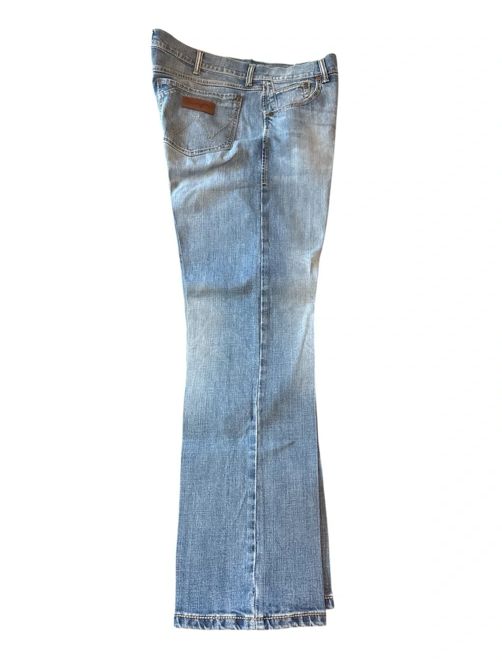 Wrangler Men's Light Blue Slim Straight Jeans